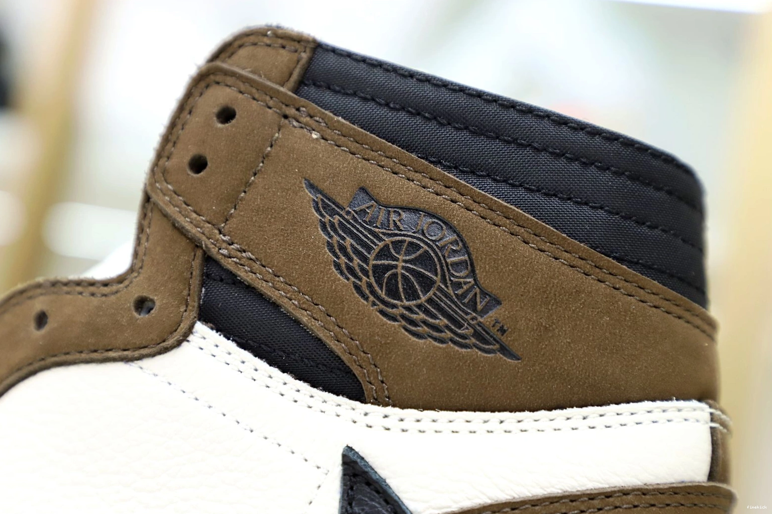 AIR SCOTT JORDAN TRAVIS RETRO 1 HIGH X 'MOCHA' OG 1027